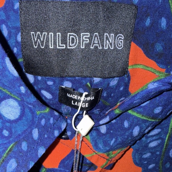Wildfang Womens Top Size Large Blue Red Empower Button Up Blouse New - Picture 6 of 12